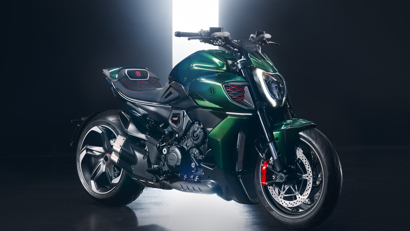 Ducati Diavel for Bentley - front